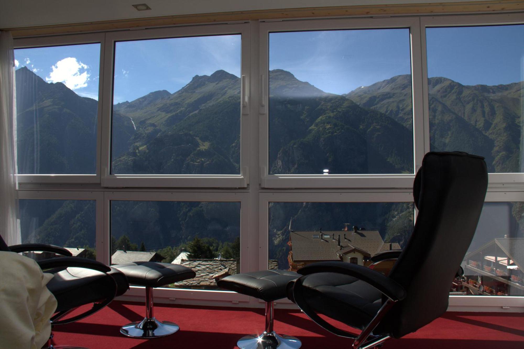 Hotel Eden Grachen Luaran gambar