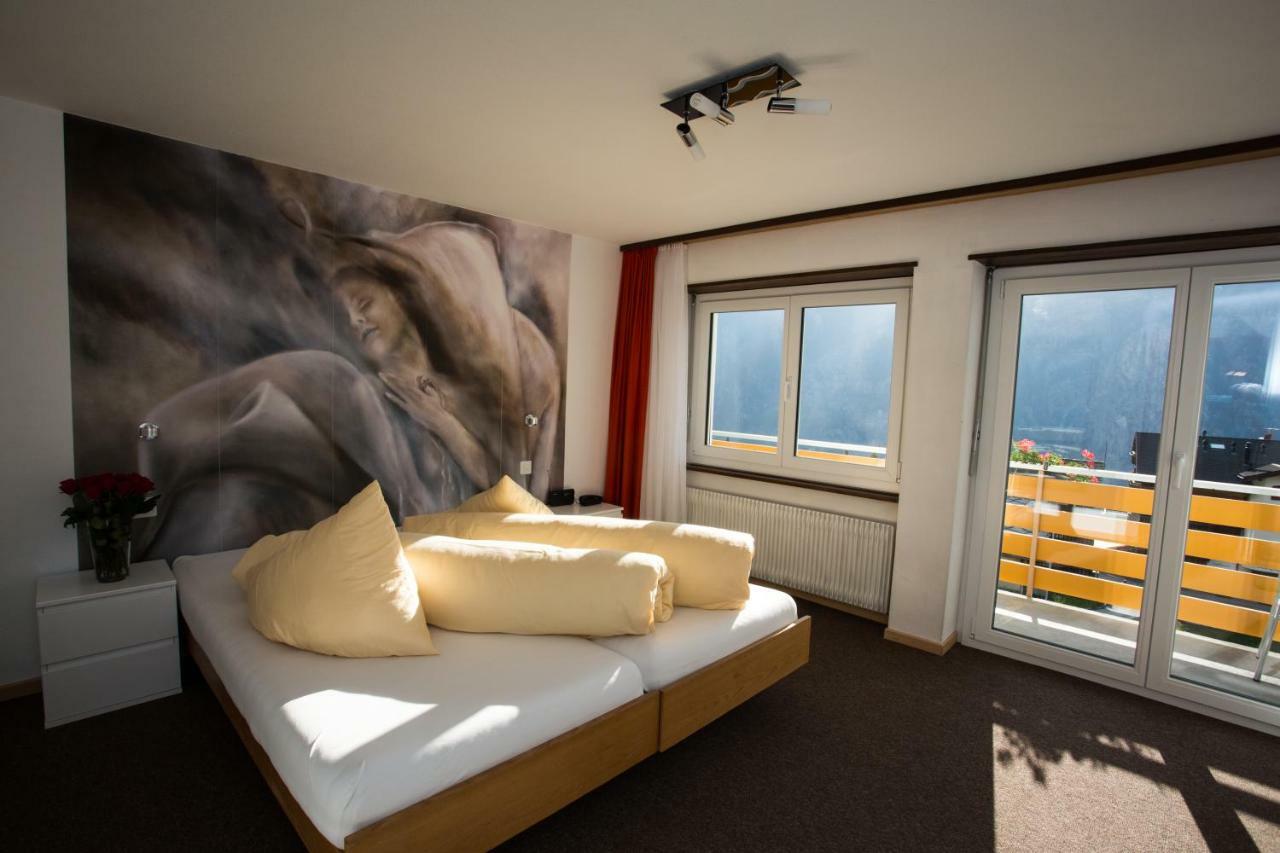 Hotel Eden Grachen Luaran gambar